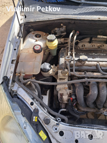 Продавам Ford Fokus 1.6 Бензин  на части !За повече информация на телефона!, снимка 4 - Автомобили и джипове - 42509853