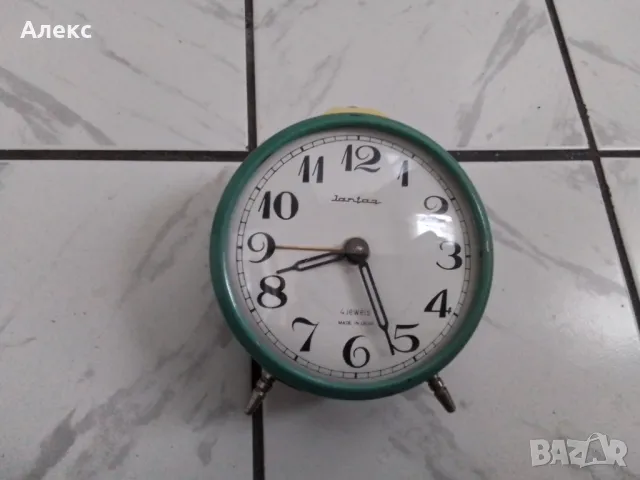 Руски будилник янтар