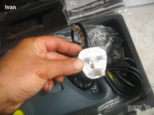 Нов Саблен/Реципрочен Трион-COUGAR-4 Ножа-600 Вата-Пълен Комплект-Куфар/Нов Немски 900Вата-LUX TOOLS, снимка 5 - Други инструменти - 40582026