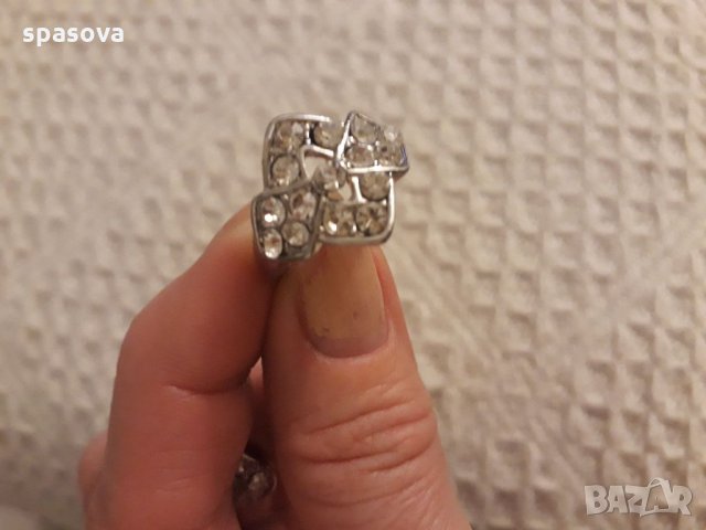Дамски пръстен нов размер 5, снимка 2 - Пръстени - 32365870