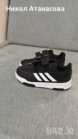 Детски маратонки Адидас , снимка 3 - Детски маратонки - 53037403