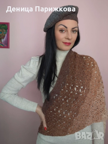 Ръчно плетен комплект „Алпака Елеганс“ – триъгълен ажурен шал и релефна барета (УНИКАТ), снимка 8 - Шалове - 52624578