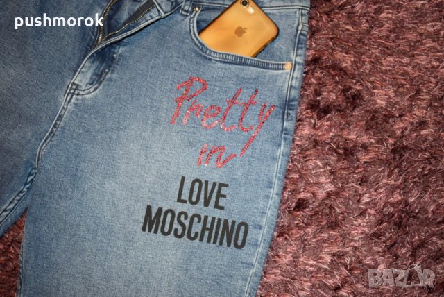 Love Moschino logo print straight-leg jeans Sz 31, снимка 3 - Дънки - 35220765