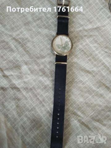 Дамски часовник с верижка от плат, снимка 2 - Дамски - 32736755