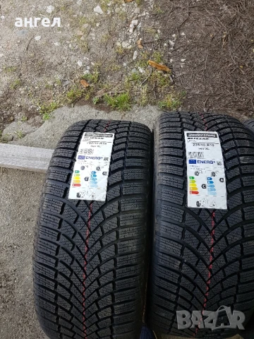 235/40/19 brigestone , снимка 3 - Гуми и джанти - 50576195