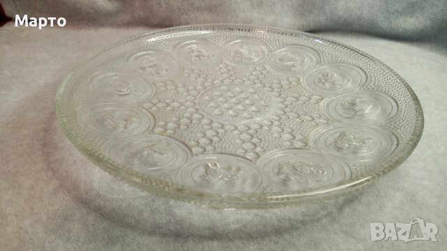 Стъклен поднос за торта със зодиите, снимка 1