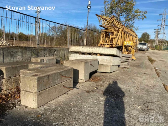 кран за строителна площадка Liebherr-werk , снимка 2 - Индустриална техника - 50561397