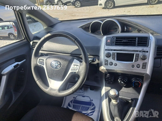 Тойота Версо 1.8 бензин-7 места , снимка 12 - Автомобили и джипове - 52046521