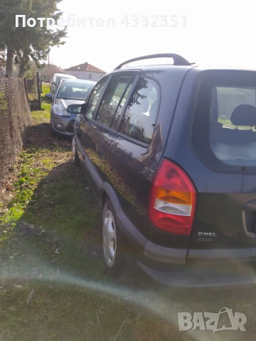 Опел Зафира 2.0 dti 101 к.с, снимка 2 - Автомобили и джипове - 51159827