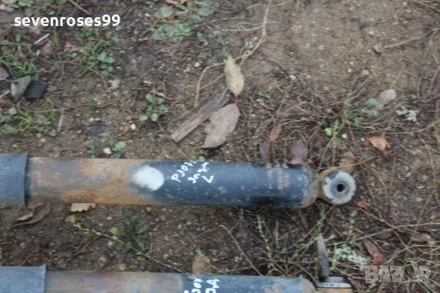 Амортисьор заден ляв десен Пежо 307 СВ 1.6i 16v Peugeot 307 SW, снимка 2 - Части - 48254397