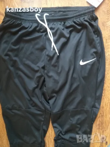 Nike  - мъжко долнище р-р L ново с етикет, снимка 3 - Спортни дрехи, екипи - 49331932