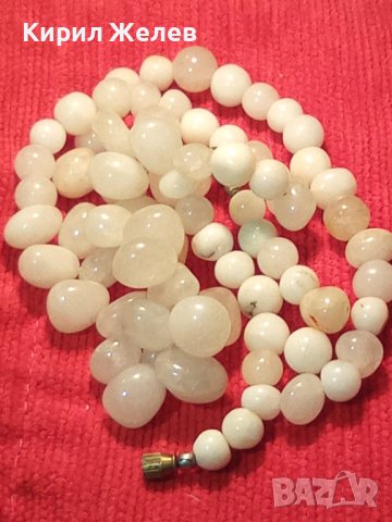АРТ КОЛИЕ от МЛЕЧЕН БЯЛ КВАРЦ ПОЛУСКЪПОЦЕНЕН КАМЪК РЪЧНО НАНИЗАНО 16561, снимка 2 - Колиета, медальони, синджири - 30691365