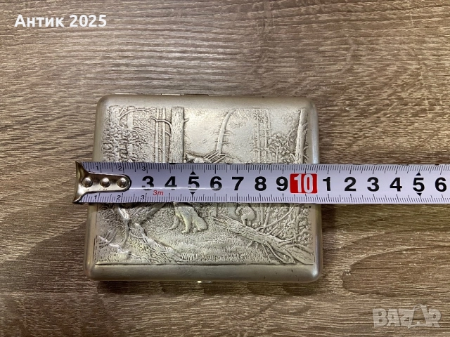 Старинен сребърен портсигар, проба 84, по мотиви от картината „Утро в боровата гора“, снимка 2 - Антикварни и старинни предмети - 52421167