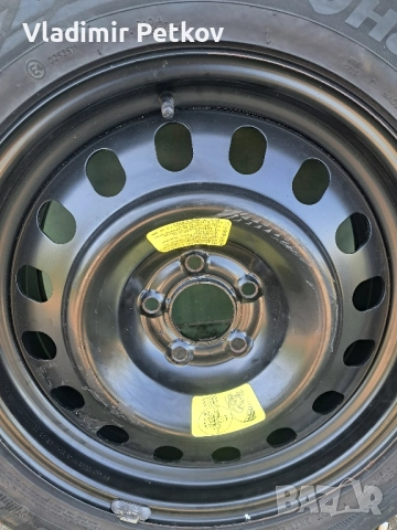 Продавам резервна гума за Пежо 407!Размер 215 55 17!Никакви следи от употреба., снимка 2 - Гуми и джанти - 51614399