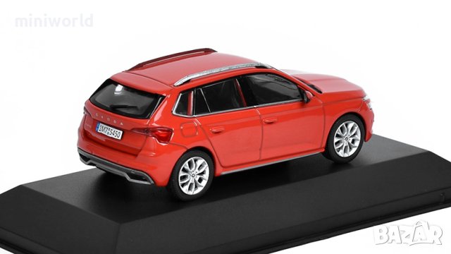 Skoda Kamiq 2019 -мащаб 1:43 на DeAgostini моделът е нов в блистер, снимка 2 - Колекции - 43210142