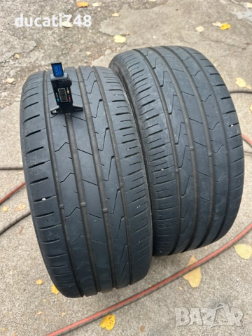2бр. летни гуми 235/45/17 - Hankook, снимка 2 - Гуми и джанти - 52133605