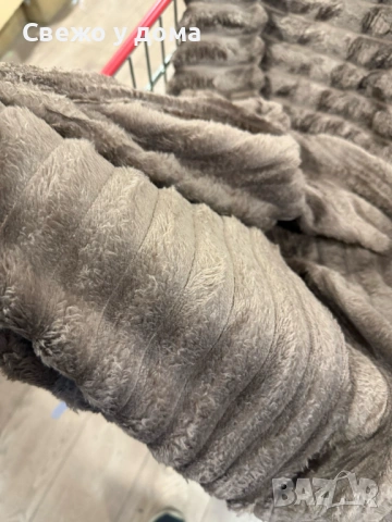 Меко и ватирано микрофибърно одеяло 200x220 см тъмно сиво/светло сиво/тъмно синьо/кремаво/шоколад, снимка 15 - Олекотени завивки и одеяла - 53472755