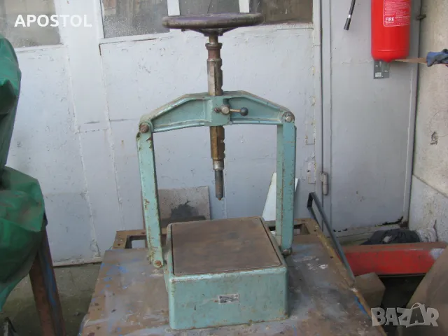 преса за лепене на гуми 