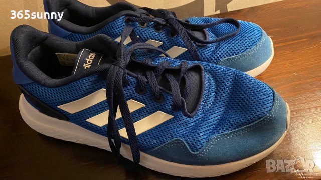 Адидас 44 номер, снимка 3 - Спортни обувки - 39946143