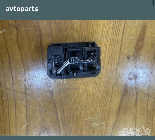 Movano Master 2012година Копче височина на фарове, снимка 3 - Части - 40380656