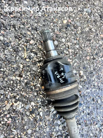 Полуоска предна лява за Тойота Аурис. 1.6 VVti. 132кс. 2011г, снимка 2 - Части - 49775556