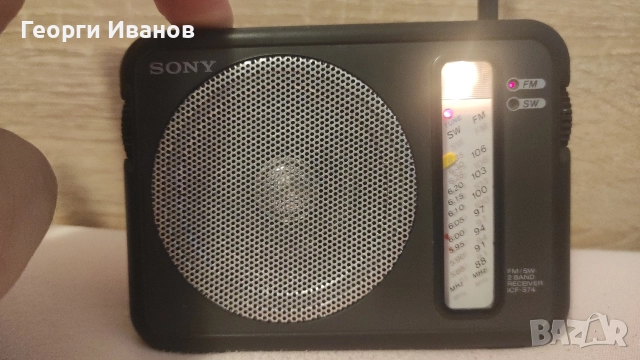Ретро колекционерско радио SONY ICF-S74, снимка 7 - Радиокасетофони, транзистори - 52858359