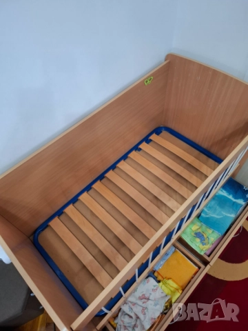 Детско легло-кошара, снимка 2 - Бебешки легла и матраци - 51464246