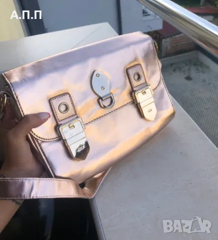 Малка чанта розово злато 