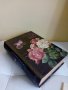 Налична кутия книга с изписани  години с рози декорация, снимка 3