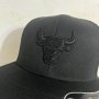Chicago Bulls snapback шапка с права козирка чикаго булс new era, снимка 2