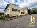 Продавам пром. помещение с 886 кв. м + 6174кв.м. двор, снимка 11