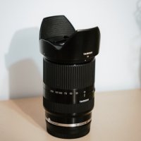 Tamron 18-200mm f/3.5-6.3 AF DI III VC - Sony E, снимка 1 - Обективи и филтри - 43427421