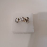 Масивен сребърен пръстен с 3 циркона, снимка 10 - Пръстени - 35623676