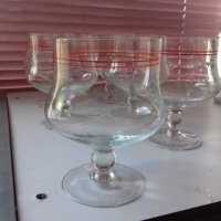 Стъклени чаши, снимка 1 - Чаши - 26923271