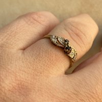 златен пръстен със сапфири, снимка 1 - Пръстени - 43759385