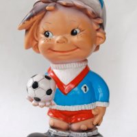 1970те Гумена играчка Футболист Югоскавия Ф-ка Бисерка, снимка 1 - Колекции - 35149091