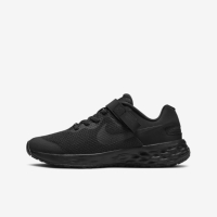 Дамски маратонки Nike Revolution 6, снимка 1 - Маратонки - 44874025