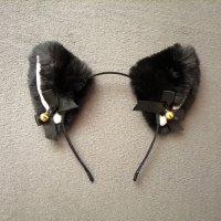 Дамска диадема с плюшени котешки-лисичи уши с панделка и звънче , снимка 3 - Аксесоари за коса - 43252019