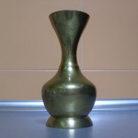 Бронзова ваза., снимка 1 - Други ценни предмети - 43459592