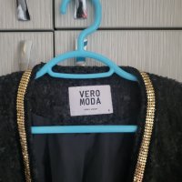 Дамско сако от букле Vero Moda, снимка 2 - Сака - 43601689