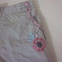 Панталонче с апликация, снимка 3 - Детски панталони и дънки - 39717108
