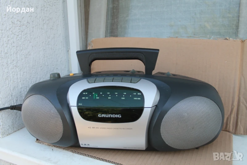 Радио касетофон ''Grundig'' , снимка 1