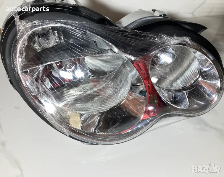 Нов десен фар за Мерцедес С-Класа W203, S203 / MERCEDES-BENZ C-Class (W203, S203) 2000 - 2007 г. , снимка 1
