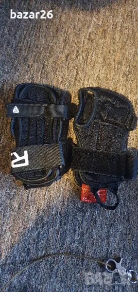 snowboard накитници RED размер L, снимка 1
