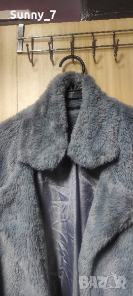 Сиво пухкаво палто, снимка 1