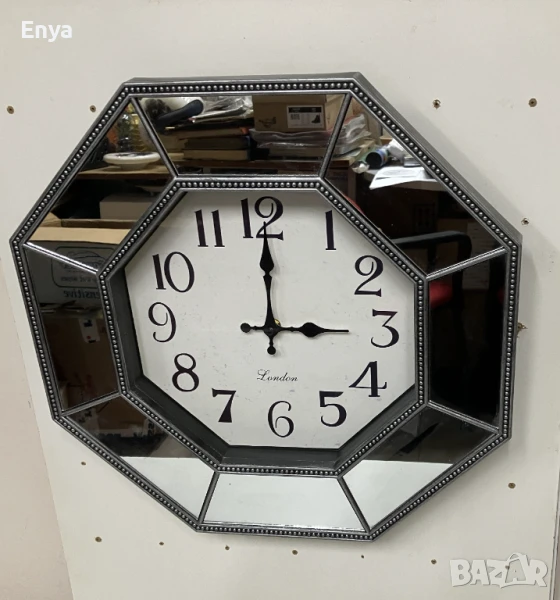 Стенни кварцови часовници, снимка 1
