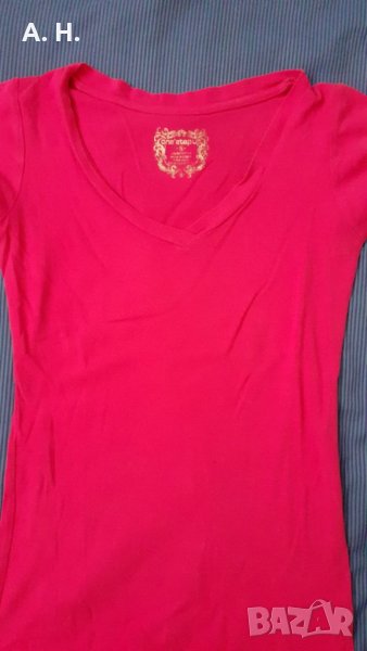 Дамска цикламена памучна тениска с остро деколте , снимка 1