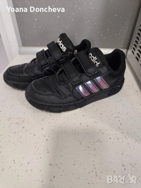 маратонки Адидас 33.5 номер, снимка 1