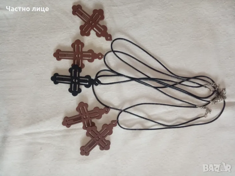 Медальони дървени кръстове 5бр.,1бр.-1лв., снимка 1