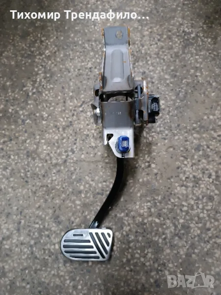 KIA EV6 GT STOP BRAKE PEDAL  32800-CV110 ,Brake Light Switch 93810-J3000, снимка 1